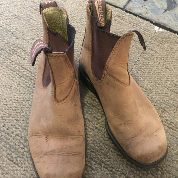 Blundstone Chisel Toe Boots sz 6 US - Picture 1 of 4